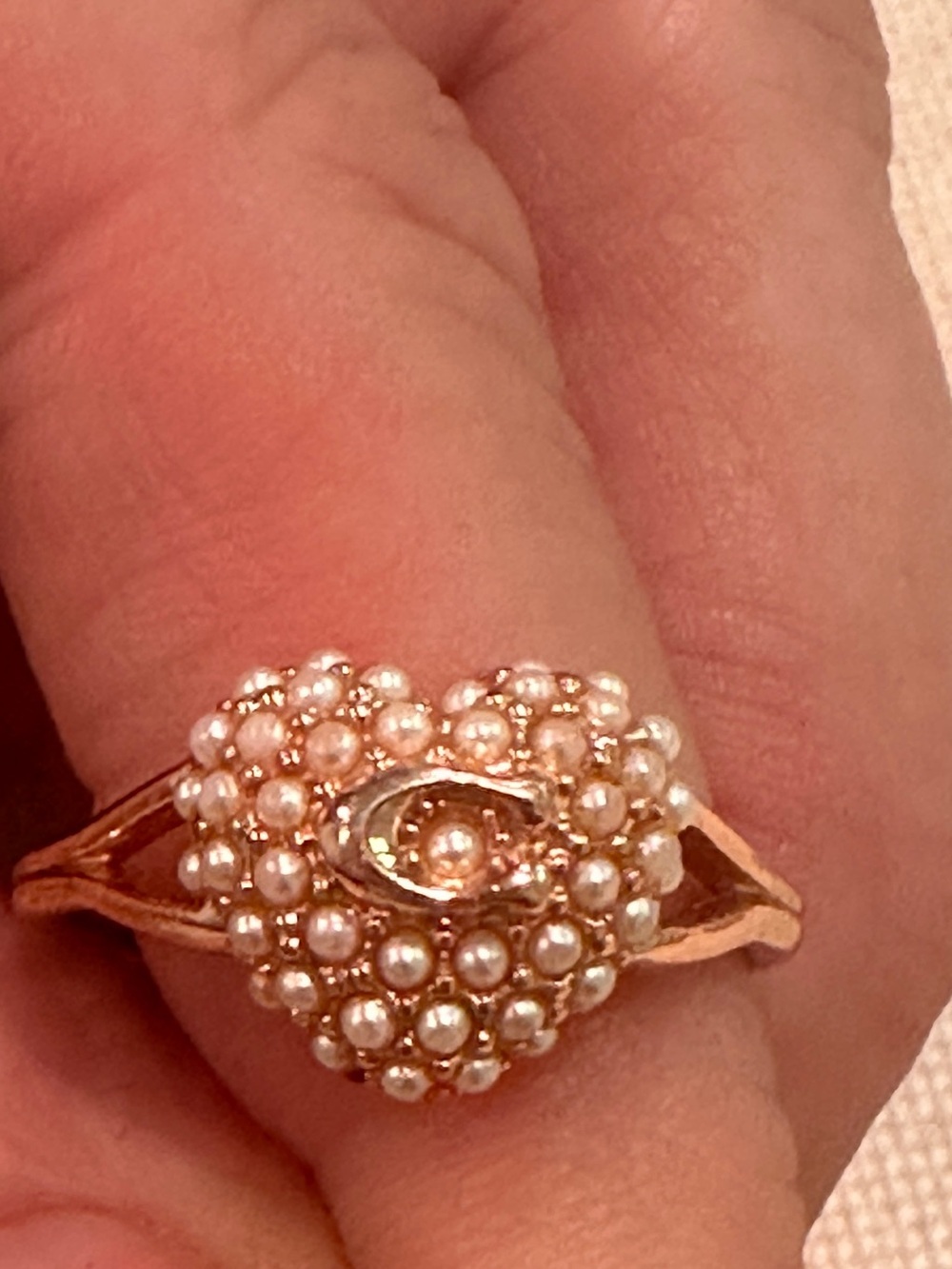 Diamond Cluster Heart Ring in Rose Gold Tone - Picture 4 of 10